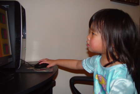 Kasen working at her new computer